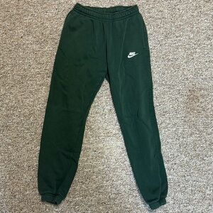 Forest green nike joggers